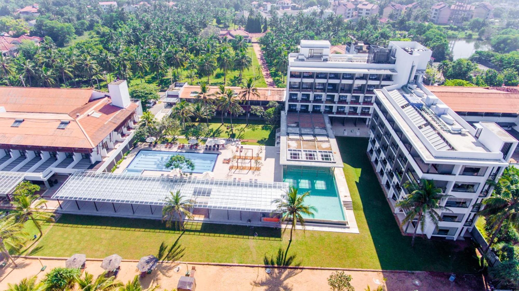 Goldi Sands Hotel Negombo Exterior photo