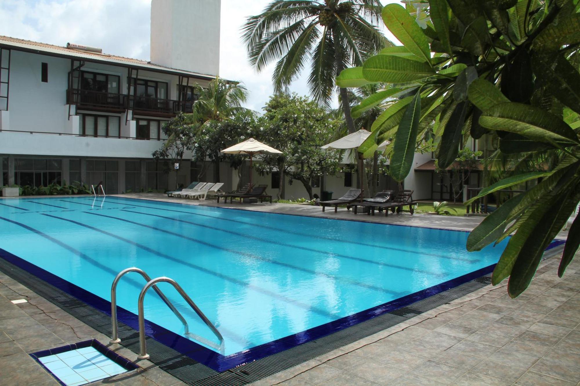 Goldi Sands Hotel Negombo Exterior photo